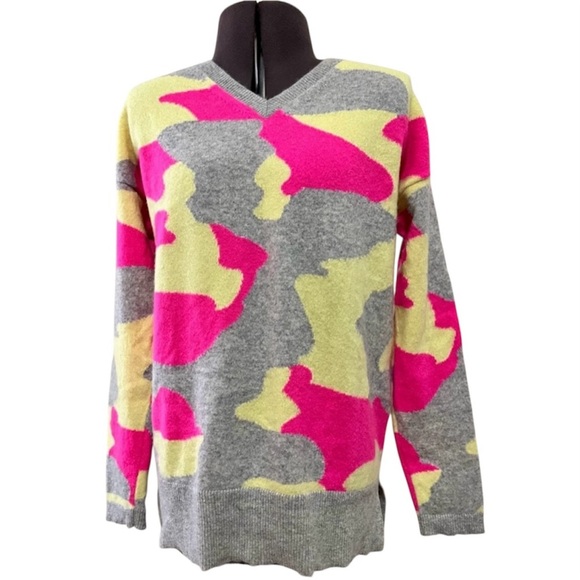 Pure Amici 100% Cashmere Bright Camo Print V Neck Sweater Size XS - Picture 6 of 7